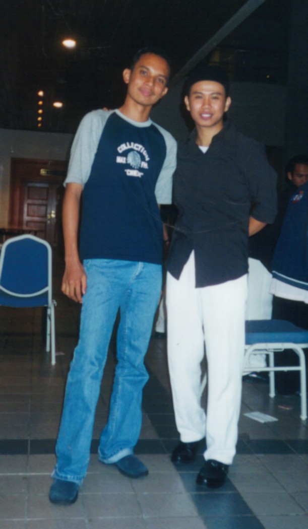 raya2001.jpg