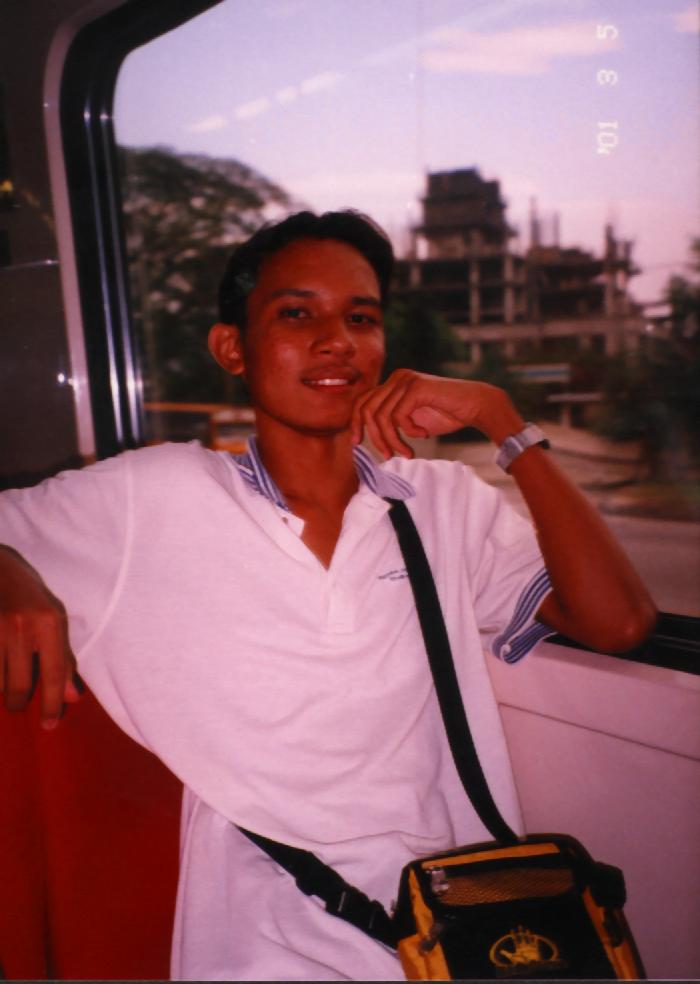 raya2001.jpg